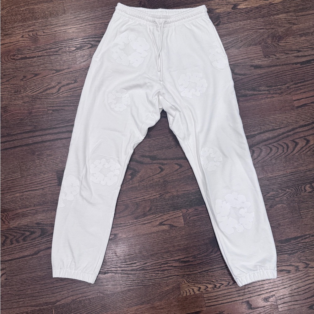 Denim Tears White Monochrome Cotton Wreath Sweatpants Sz. MEDIUM